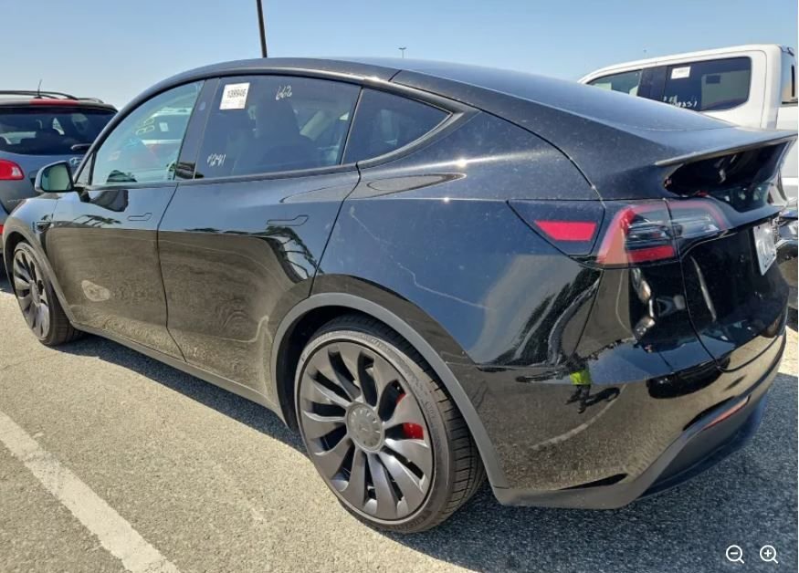 tesla model y 2023 7SAYGDEF1PF916459 image tesla model y 2023 7SAYGDEF1PF916459 image